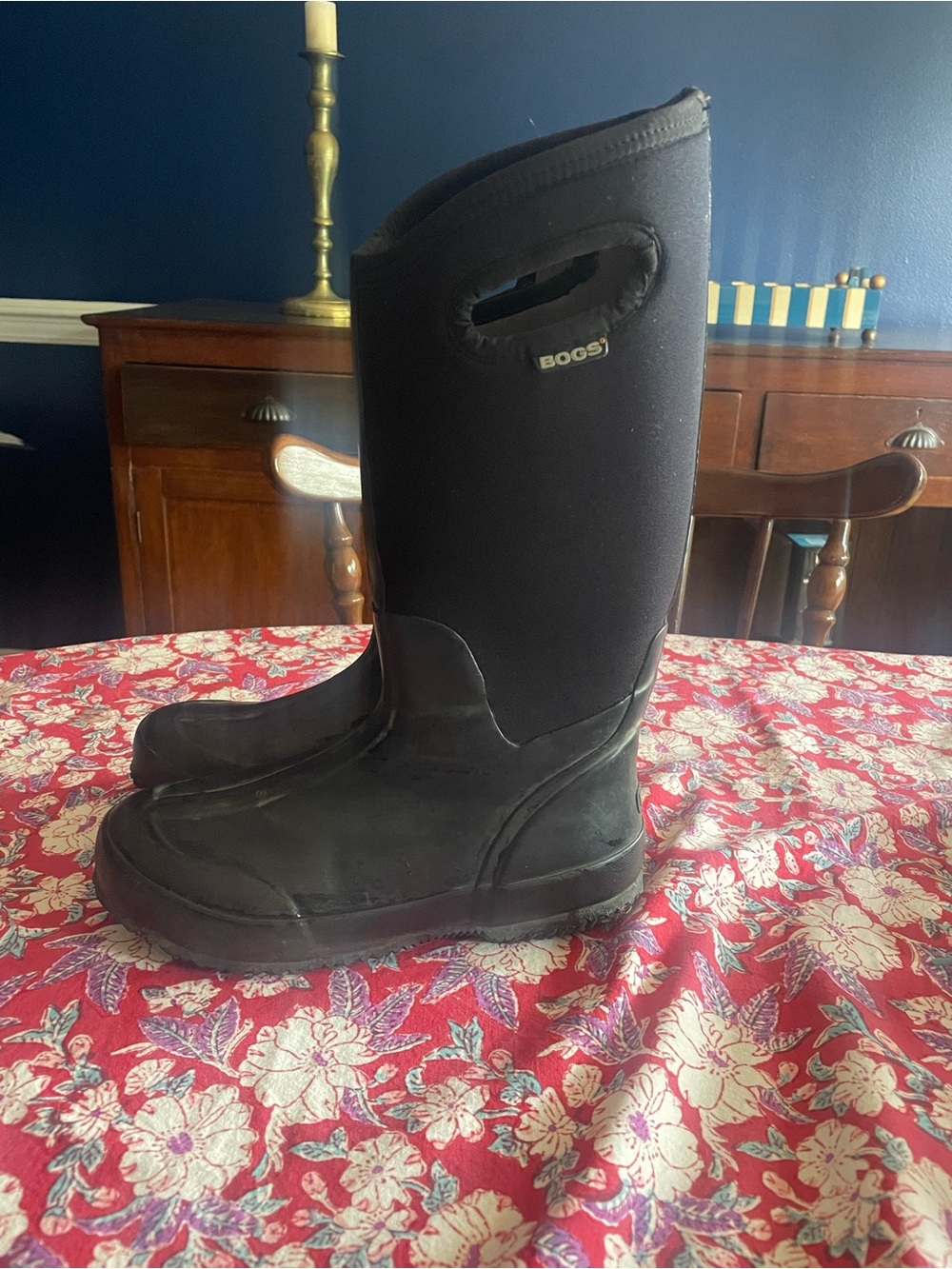 BOGS womens Black Waterproof Insulated Boots snow! EUC! Women’s 8